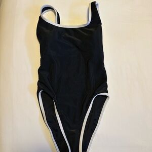 Lainsnow Women’s Black One Piece Ocean Isle Swimsuit